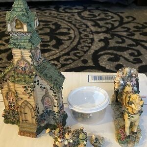 Charming Green and Beige Decorative House Figurine cast art  bundle.